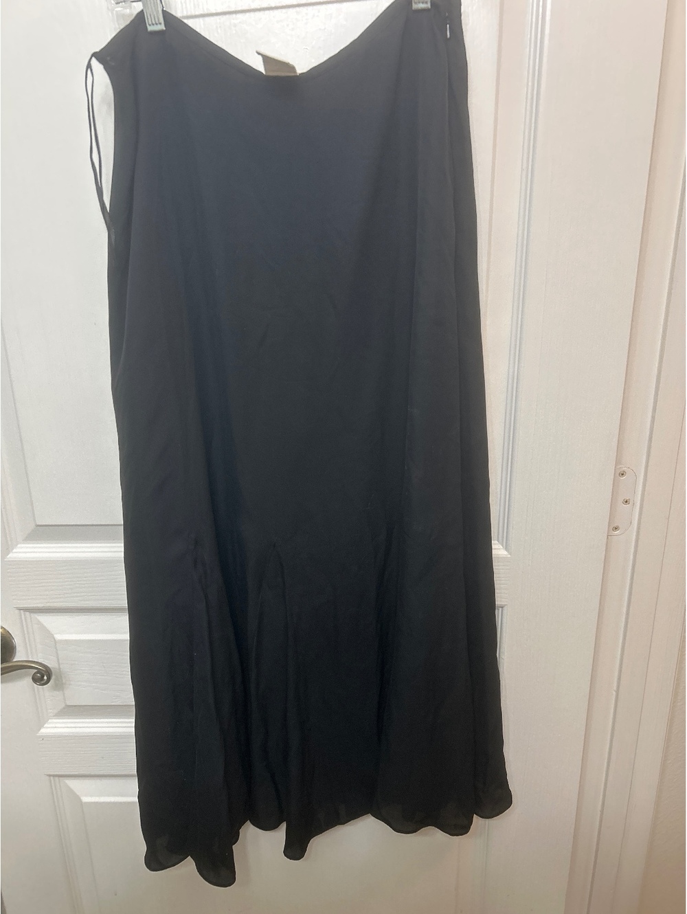 Jones New York Black Silk A-Line Skirt Size 10